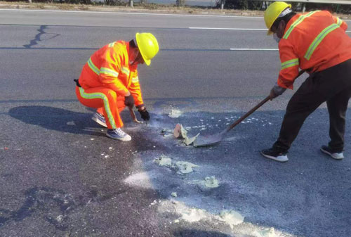 大悟公路下沉注浆加固